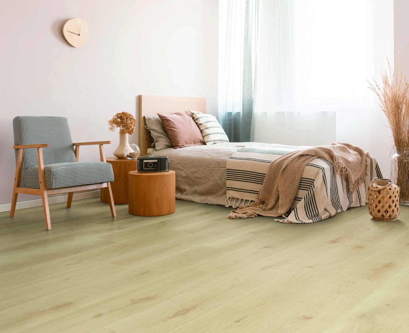 Golden Rod laminate flooring by Cyrus - view 2